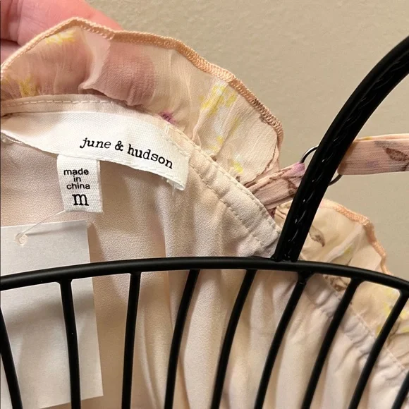 June and Hudson Floral Pink Maxi Dress - Picture 3 of 9